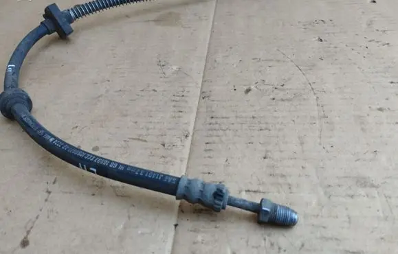 Peugeot 508 Brake line pipe/hose 