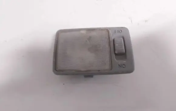 Toyota Prius (XW20) Rear seat light