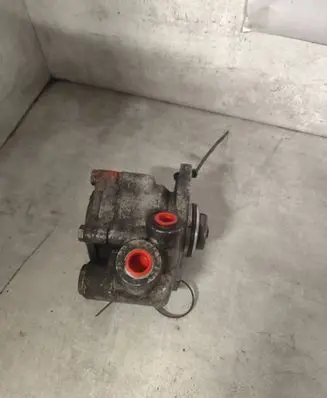 Opel Movano A Power steering pump 7683955118 7700300535 140575