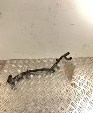 Volkswagen Touareg II Engine coolant pipe/hose 7P0121065G