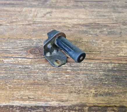 BMW 5 E39 Crankshaft speed sensor 2243680