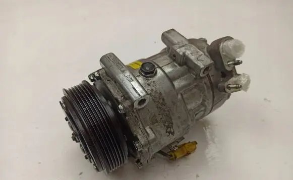 Citroen Xsara Picasso Air conditioning (A/C) compressor (pump) 3C2113021753