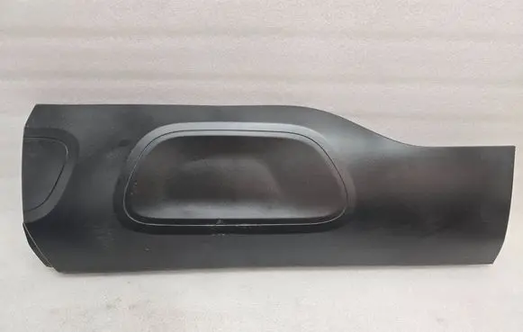 Citroen C5 Aircross Rear door trim (molding) 9820076277