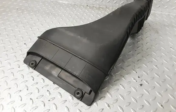 KIA Optima Air intake duct part 282102T700