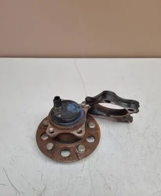 Toyota Yaris Cross Rear wheel hub 895440D080