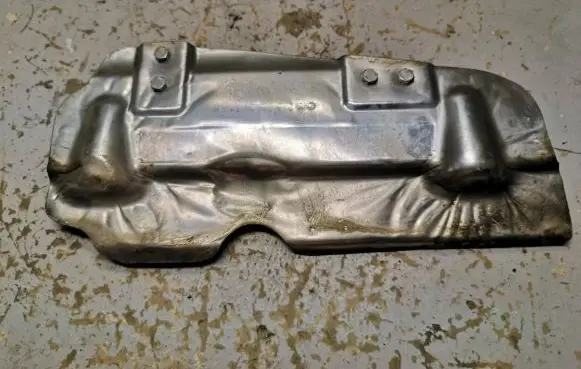 Mercedes-Benz ML W164 Exhaust heat shield A6290160724