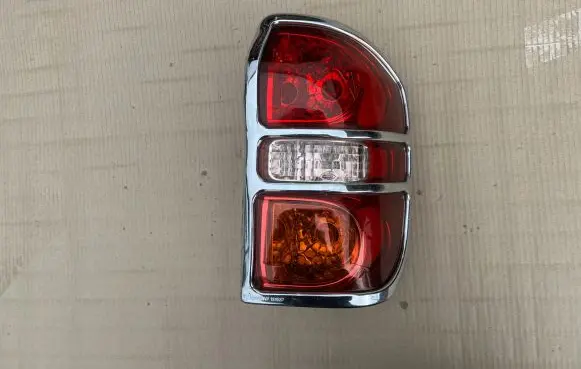 Toyota RAV 4 (XA20) Rear/tail lights