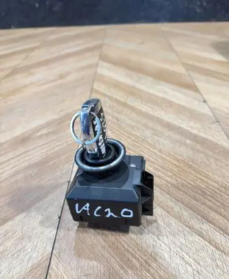 Mercedes-Benz C W204 Ignition lock A2079052600 33003219 33003217