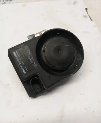 Audi A8 S8 D4 4H Alarm system siren 1K0951605C F005V00327