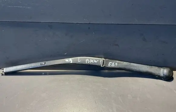 BMW 5 E39 Front wiper blade arm 8209879