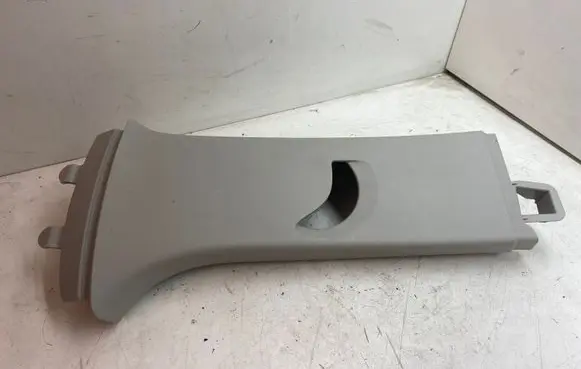 Volkswagen Touran III (C) pillar trim 5TA867288A