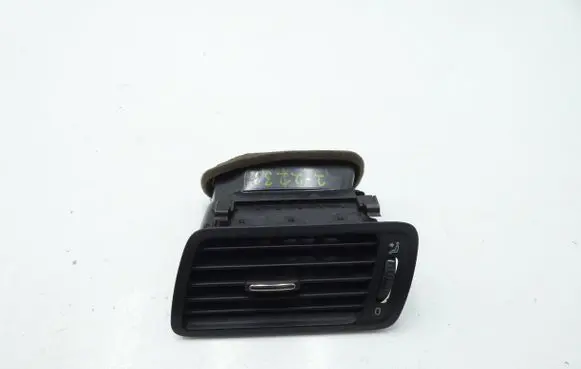 Volkswagen PASSAT B6 Dashboard side air vent grill/cover trim 3C2819701E P0110956 TT0024