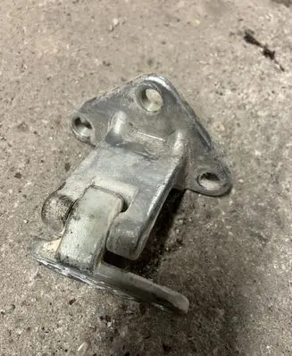 Opel Frontera B Tailgate/trunk/boot hinge