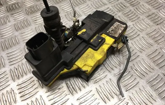 Volvo S80 Rear door lock 0018