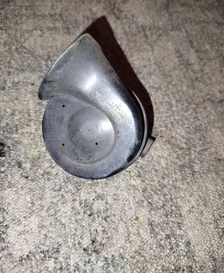 Audi TT Mk1 Horn signal E1000209 E10209 500Hz