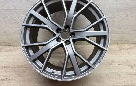 Audi Q7 4M R22 alloy rim 4M0601025DP
