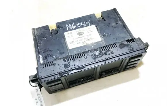 Audi A3 S3 8L Climate control unit 8l0820043b 5hb0060800