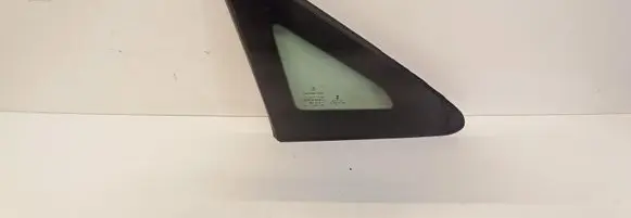 Mercedes-Benz Vito Viano W447 Front triangle window/glass A4476730205
