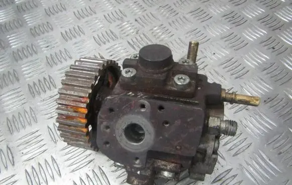 Citroen C3 Fuel injection high pressure pump 0445010102 9656300380a