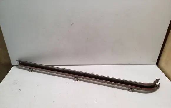 Mercedes-Benz Vito Viano W447 Sliding door middle rail A4477662100