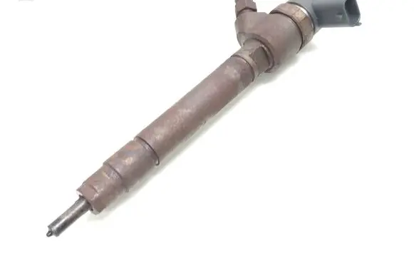 Volvo XC90 Fuel injector 30750283 0445110251