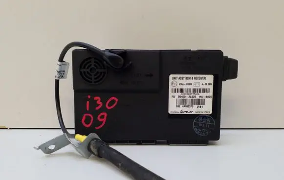 Hyundai i30 Keyless (KESSY) go control unit/module 97RA012330 954002L925 954112L900