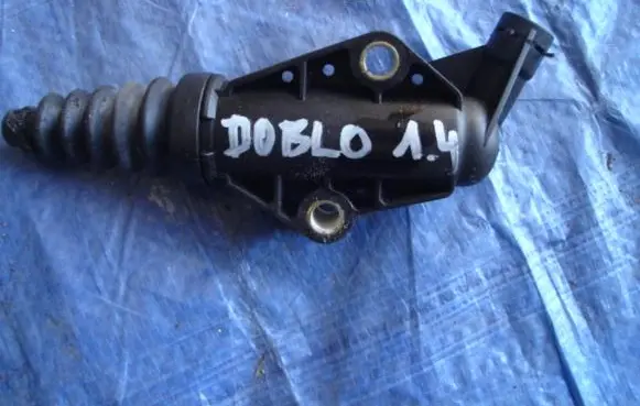 Fiat Doblo Clutch slave cylinder 