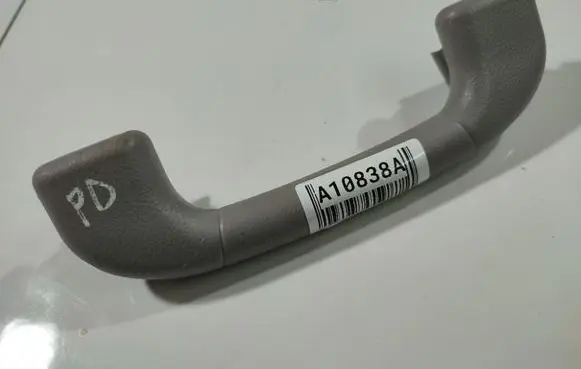 Front interior roof grab handle