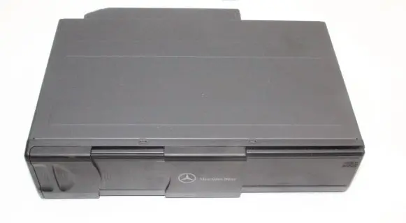Mercedes-Benz CLK A209 C209 CD/DVD changer A2038703389