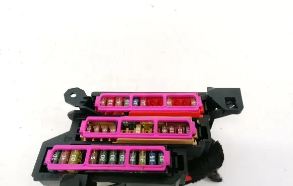 Audi A1 Fuse box set 8K2971845A