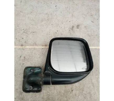 Hyundai Galloper Front door electric wing mirror E13014008