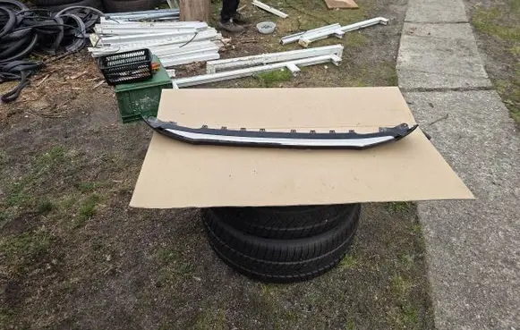 Suzuki Vitara (LY) Front bumper lip 7172163U0