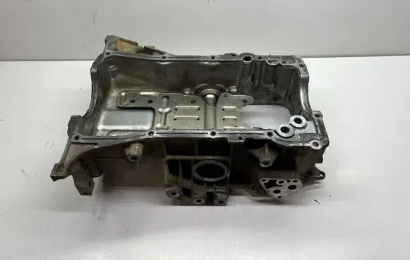 Infiniti FX Oil sump 8200901593