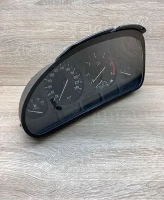 BMW X5 E53 Speedometer (instrument cluster) 6914913 110008735 135
