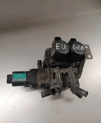 Audi A8 S8 D3 4E Coolant heater control valve 4E0959617A