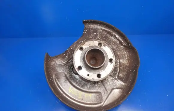 Volvo V60 Rear wheel hub spindle/knuckle 31476232