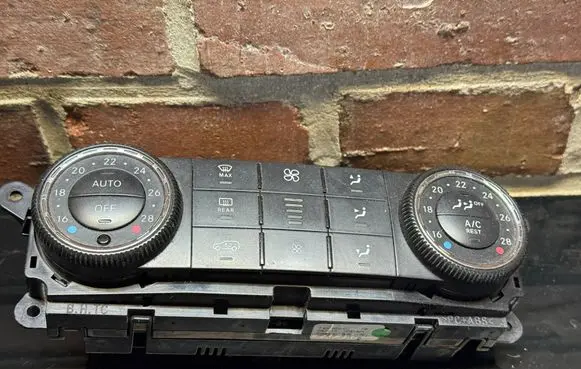Mercedes-Benz ML W164 Climate control unit A2518707289 5HB96491433 A2518205089