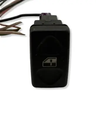 Land Rover Discovery Electric window control switch YUF101770 03035106