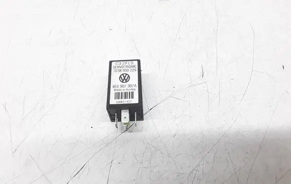 Volkswagen Phaeton Other relay 4E0907307A
