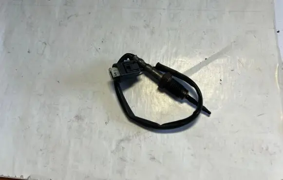 BMW X5 E53 Exhaust gas temperature sensor 2656002111 7809153 5006157