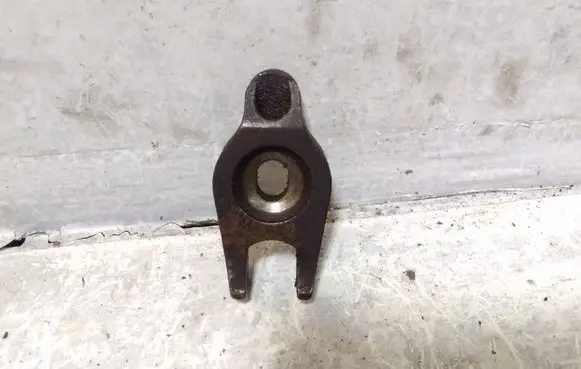 Ford Mondeo MK IV Fuel Injector clamp holder