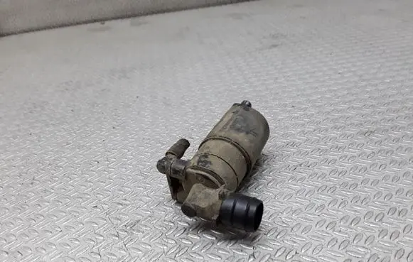 Peugeot 107 Windscreen/windshield washer pump