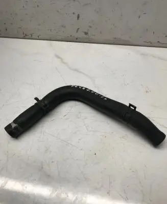 Audi A6 S6 C6 4F Engine coolant pipe/hose