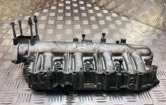Opel Vectra C Intake manifold 55210202