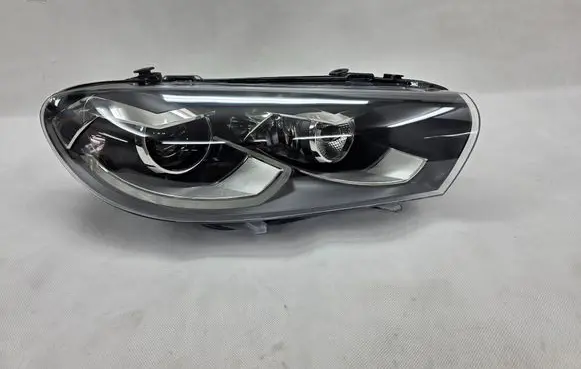 Volkswagen Scirocco Headlight/headlamp 1K8941752B