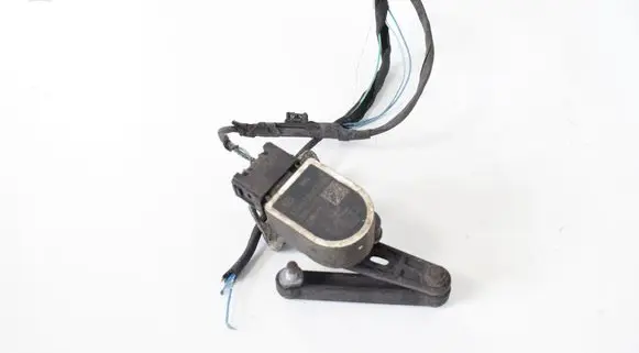 BMW 7 F01 F02 F03 F04 Headlight/headlamp level sensor 6784075