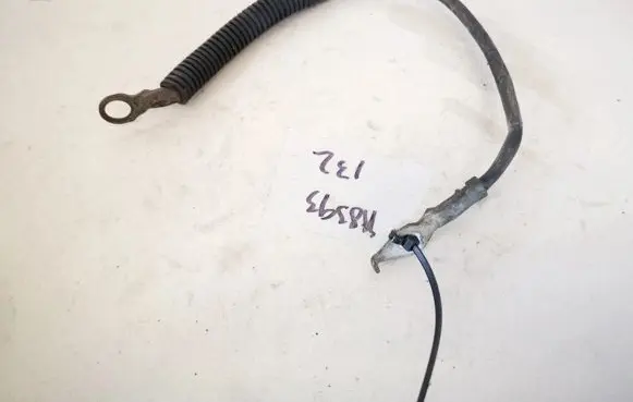 Mazda 5 Positive cable (battery)