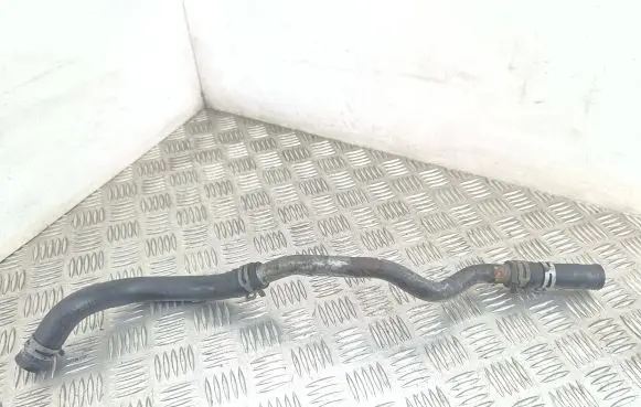 Opel Insignia A Engine coolant pipe/hose 13230350