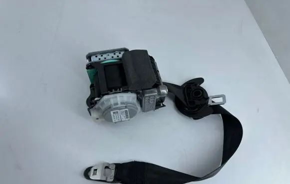 Audi A6 S6 C7 4G Front seatbelt 4G8857705G KR18K1Y14N 307724199G48