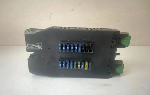 Mercedes-Benz Vito Viano W638 Fuse box set 0005400650 A125 08501002